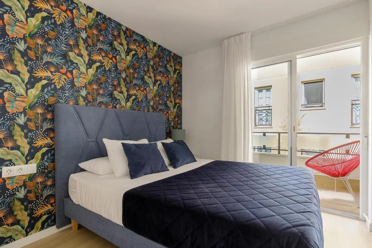 Spacious & Quiet Apartment By Hellomalaga - Azahar Spain